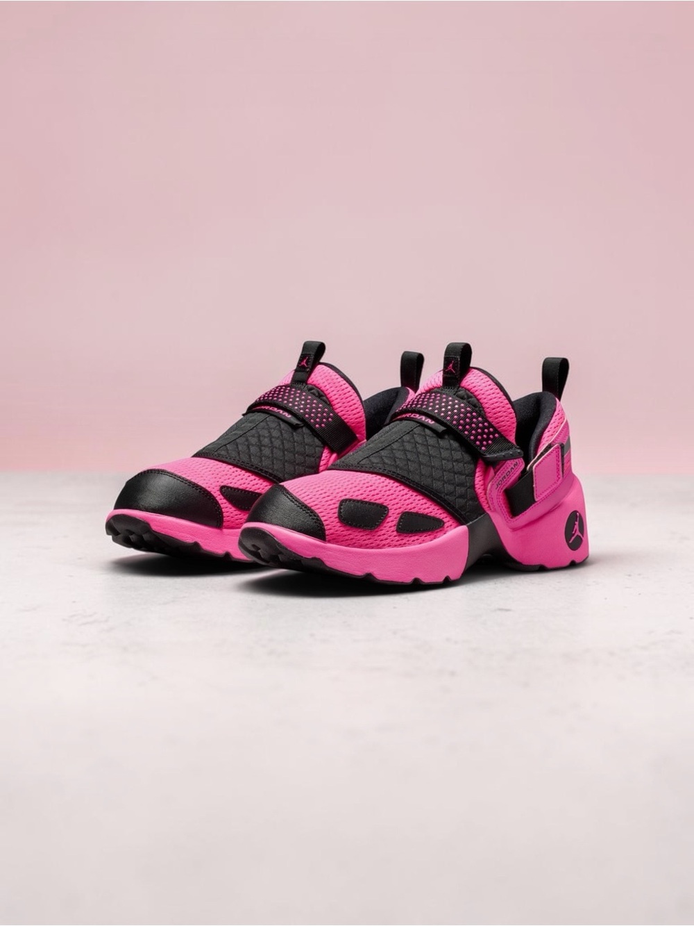 Jordan Women’s Trunner LX Sneakers USSize 6 NEW